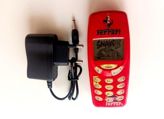 Nokia 3310 FERRARI + Batteria Nuova + Caricatore