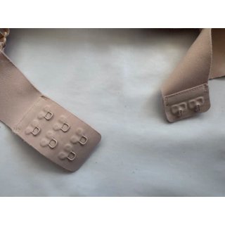 Sujetador nude copas preformadas