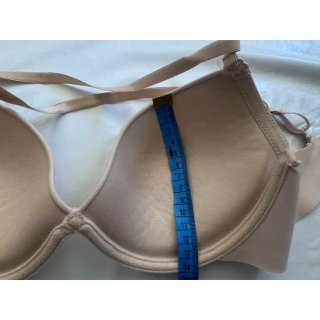 Sujetador nude copas preformadas