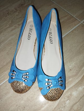 Zapatos BELLO azules y dorados talla 37