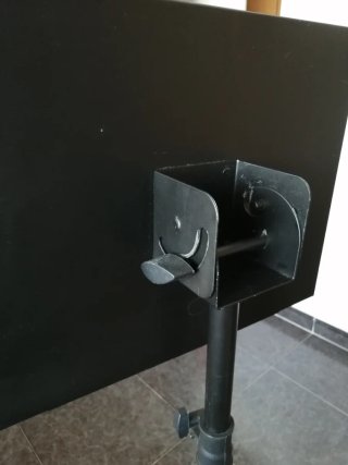 Trípode soporte proyector o portátil ajustable