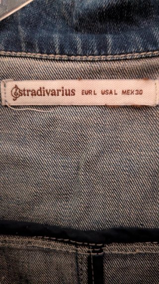 Chaqueta vaquera Stradivarius azul