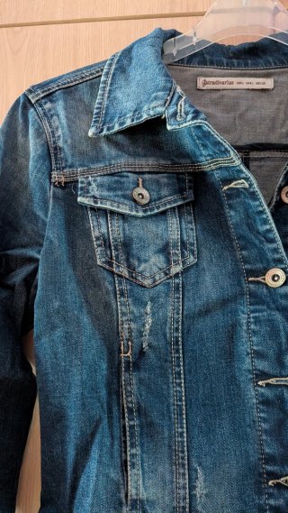 Chaqueta vaquera Stradivarius azul