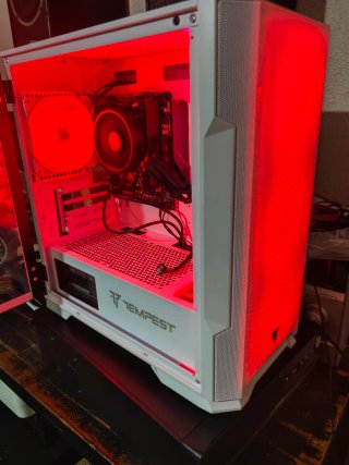Torre PC Tempest Airflow Stockade ARGB +fuente 500
