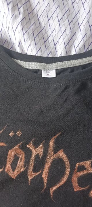Camiseta Motörhead hecha a mano con lejía
