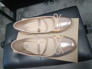 Manoletinas doradas Kids talla 37