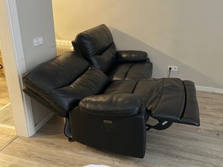 Sofá reclinable eléctrico piel 3 plazas
