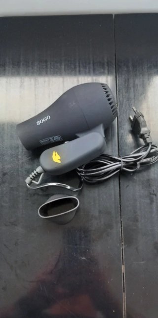 Secador de pelo gris viaje