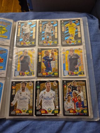 Álbum LaLiga 17/18 Panini Adrenalyn XL.