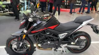SWM HOKU 400 NAKED 2026