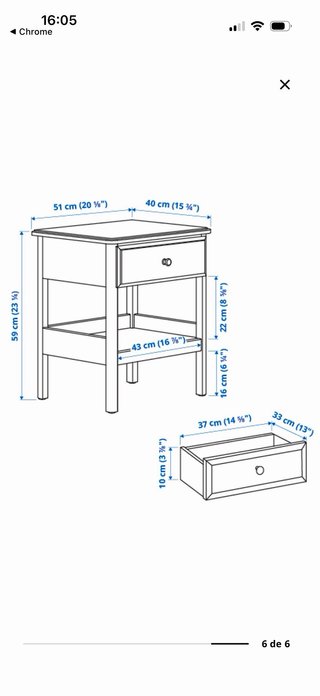 Mesita de noche blanca con cajón