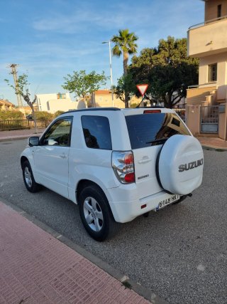 Suzuki Grand Vitara 2012