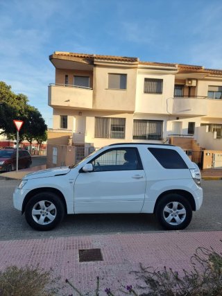Suzuki Grand Vitara 2012