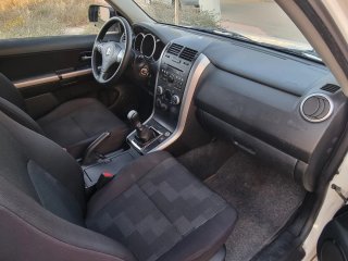 Suzuki Grand Vitara 2012