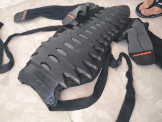 Espaldera moto Spidi (venta por falta de uso)