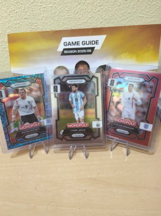 Lote 3 cartas Monopoly Prizm fútbol