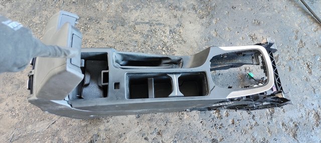 APOYABRAZOS CENTRAL OPEL INSIGNIA BERLINA Excelle