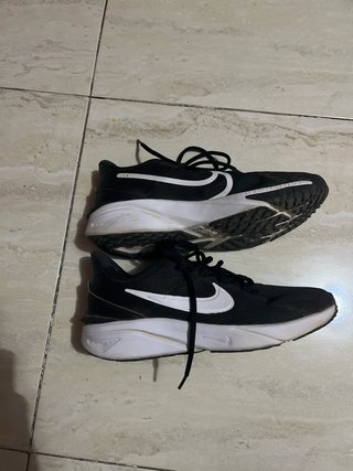 Zapatillas Nike Running Negras Sin Usar