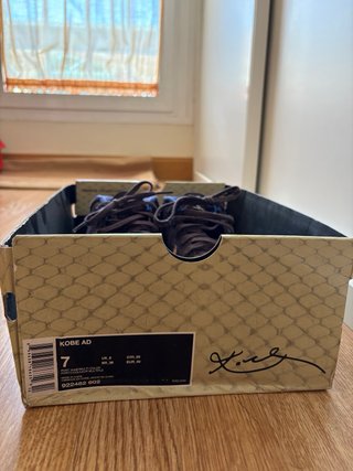 Zapatilla Nike Kobe AD Marrón/Rosa