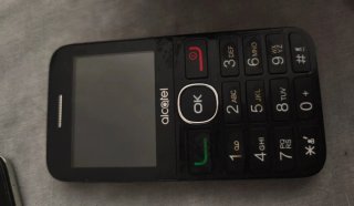 Teléfono Móvil Alcatel Negro