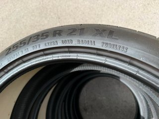 Neumáticos Continental 255/35/21 98Y