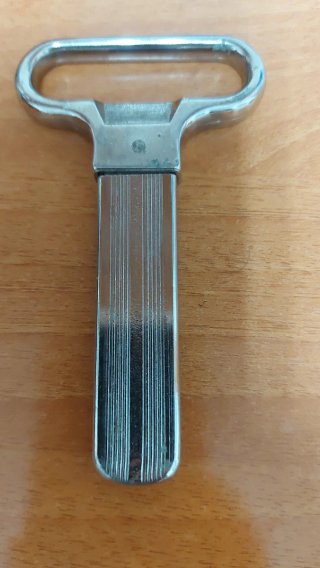 Sacacorchos Robert Mondavi Metal Plateado