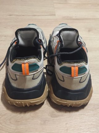 Zapatillas Zara Beige y Naranja Talla 43