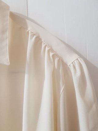 Camicia vintage anni 80 avorio / 80s cream shirt