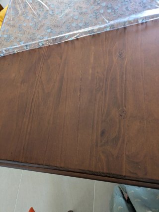 Mesa de madera rústica