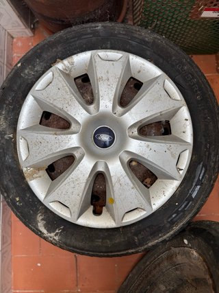 Tapacubos Ford Focus 205/55R16 91V