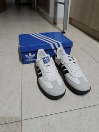 Adidas Samba