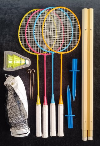 SET BADMINTON ARTENGO 6 RAQUETAS, VOLANTES Y RED