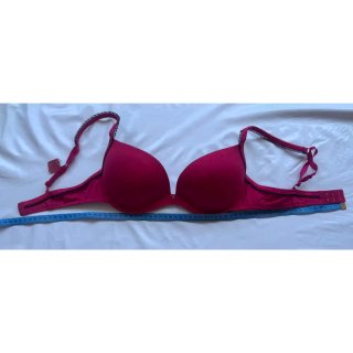 Conjunto sujetador y tanga fucsia