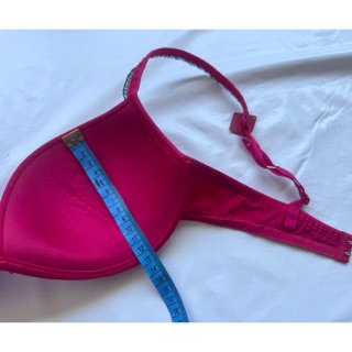 Conjunto sujetador y tanga fucsia