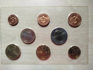 Estuche de Mónaco del año 2002, 8 monedas