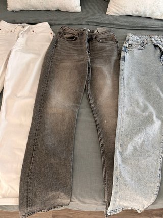 Lote 4 Pantalones Vaqueros Zara y Bershka
