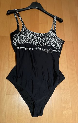Costume intero nero animalier tg. M/L- Okay