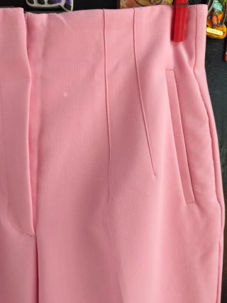 Pantalones rosas de vestir