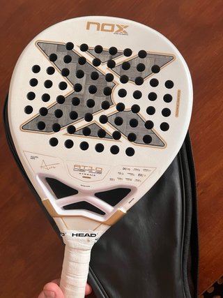 Pala Padel Nox AT10 12K Alum 2026