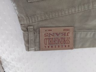 Pantalón corto verde oliva