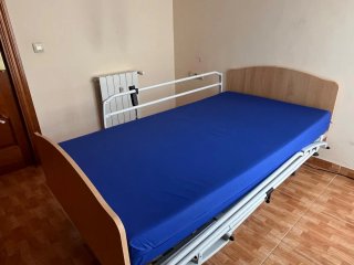 Cama articulada eléctrica 105cm con barandilla