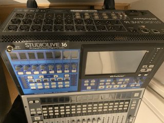 PA completo PreSonus the box Shure