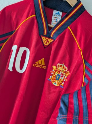 Camiseta Fútbol España Nº10 Raúl. Talla XL