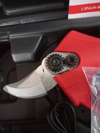 Tijeras de podar eléctricas inalámbricas