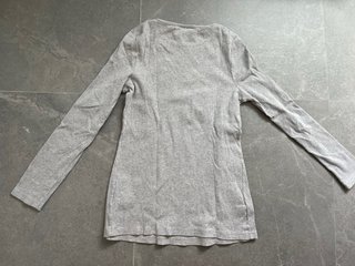 Camiseta premamá manga larga gris
