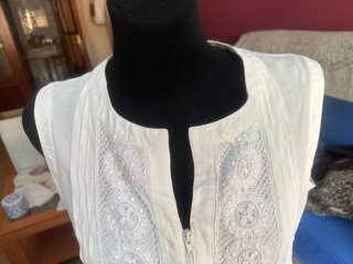 Blusa sin mangas con cremallera de lino