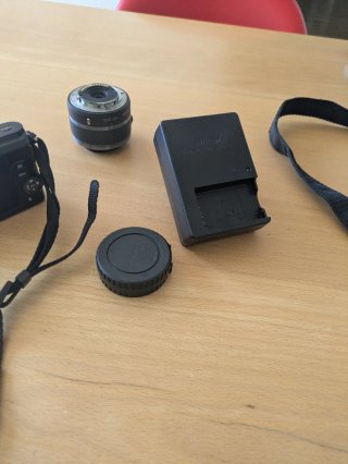 Nikon J3 Bundle Nero