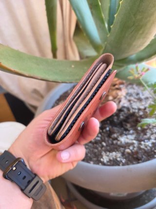 Billetera artesanal