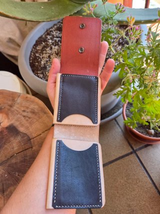 Billetera artesanal