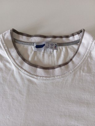 Camiseta Fila Vintage Blanca Logo Bordado Talla L
